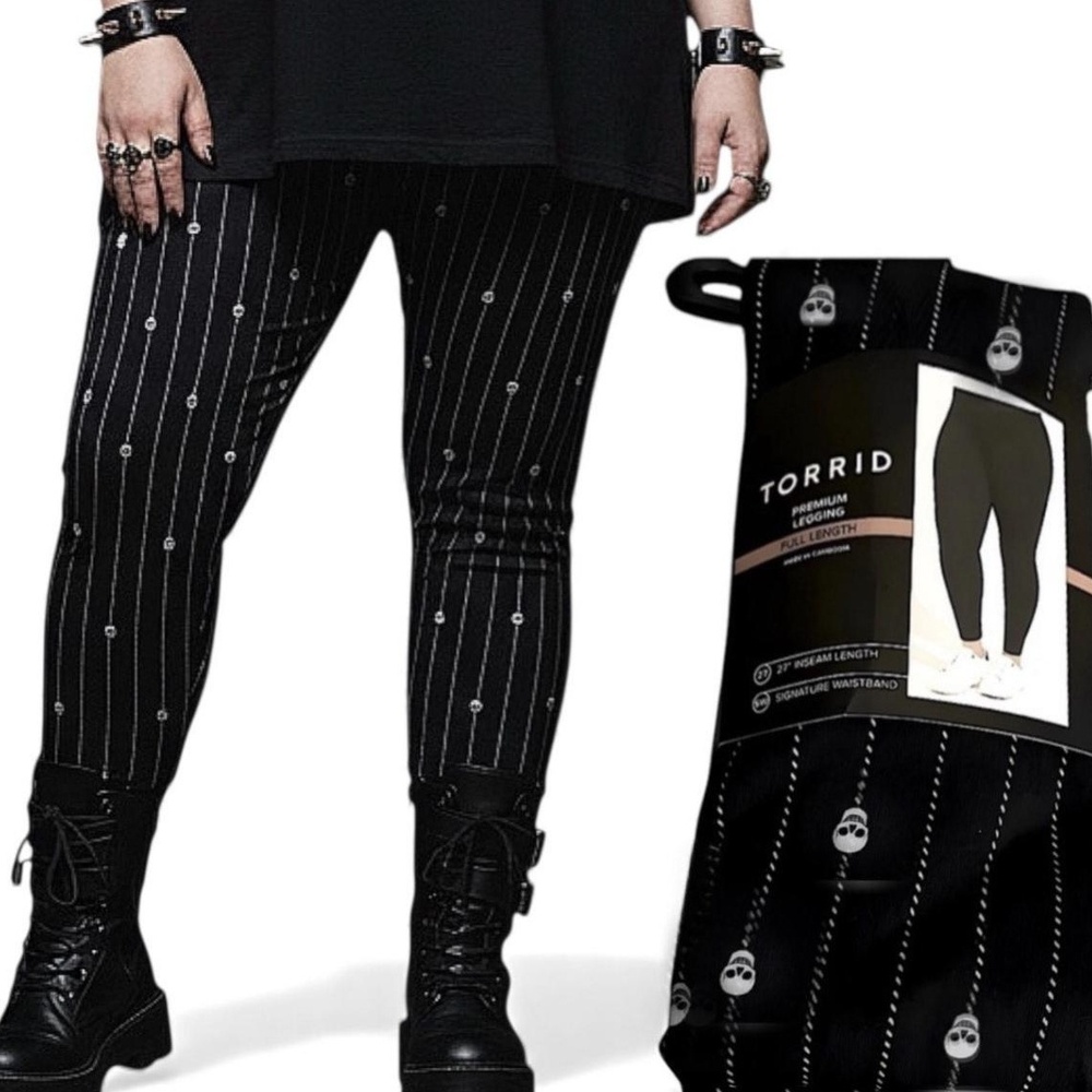 TORRID Skull Stripe Full Length Signature Waist Premium Leggings NWT ‎ Size 4X